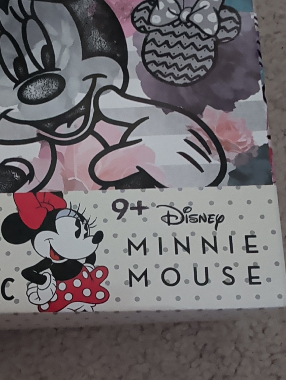 Minnie Mouse Puzzle - Picture 2 of 5